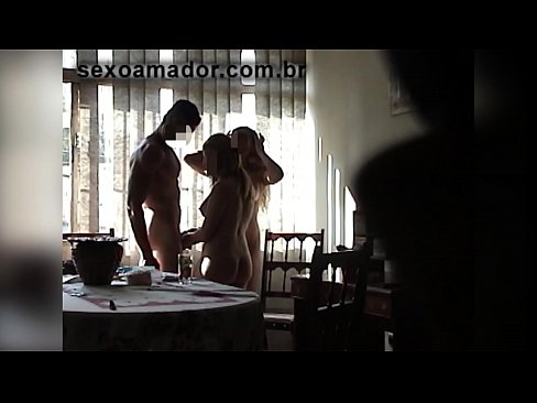 ❤️ セックスフレンドが巨漢を誘って3P ❌ アナルビデオ ❌️❤